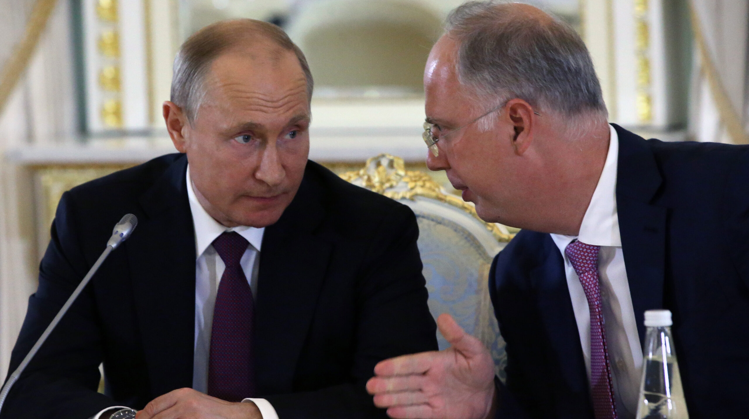 РФ намагається вивести з-під удару колосальну суму, розмиваючи питання України