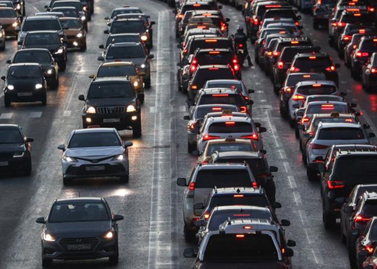 На трасі Москва-Казань фіксують кілометрові черги за бензином - ЗМІ