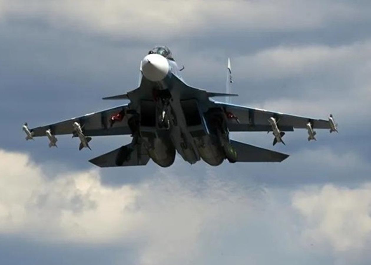 Росіяни збили власний літак над Кримом - ВМС