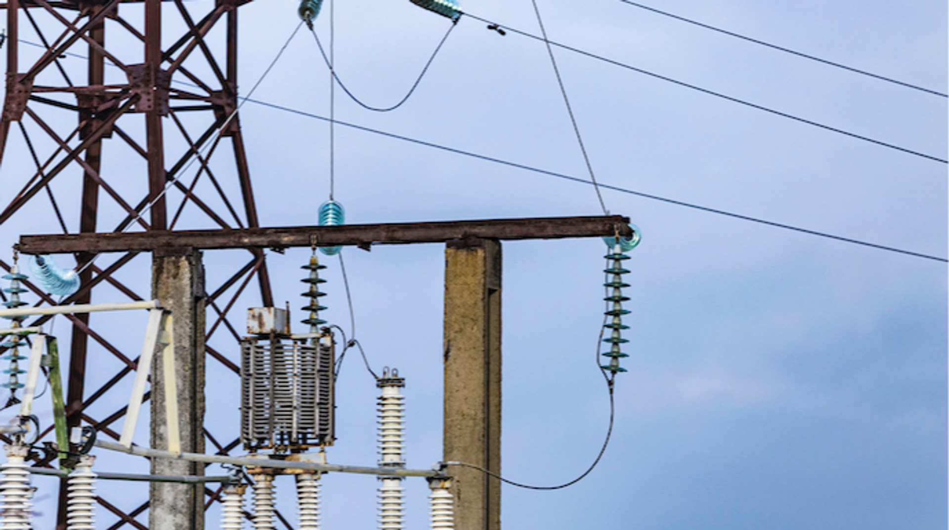 У більшості регіонів країни екстрені відключення