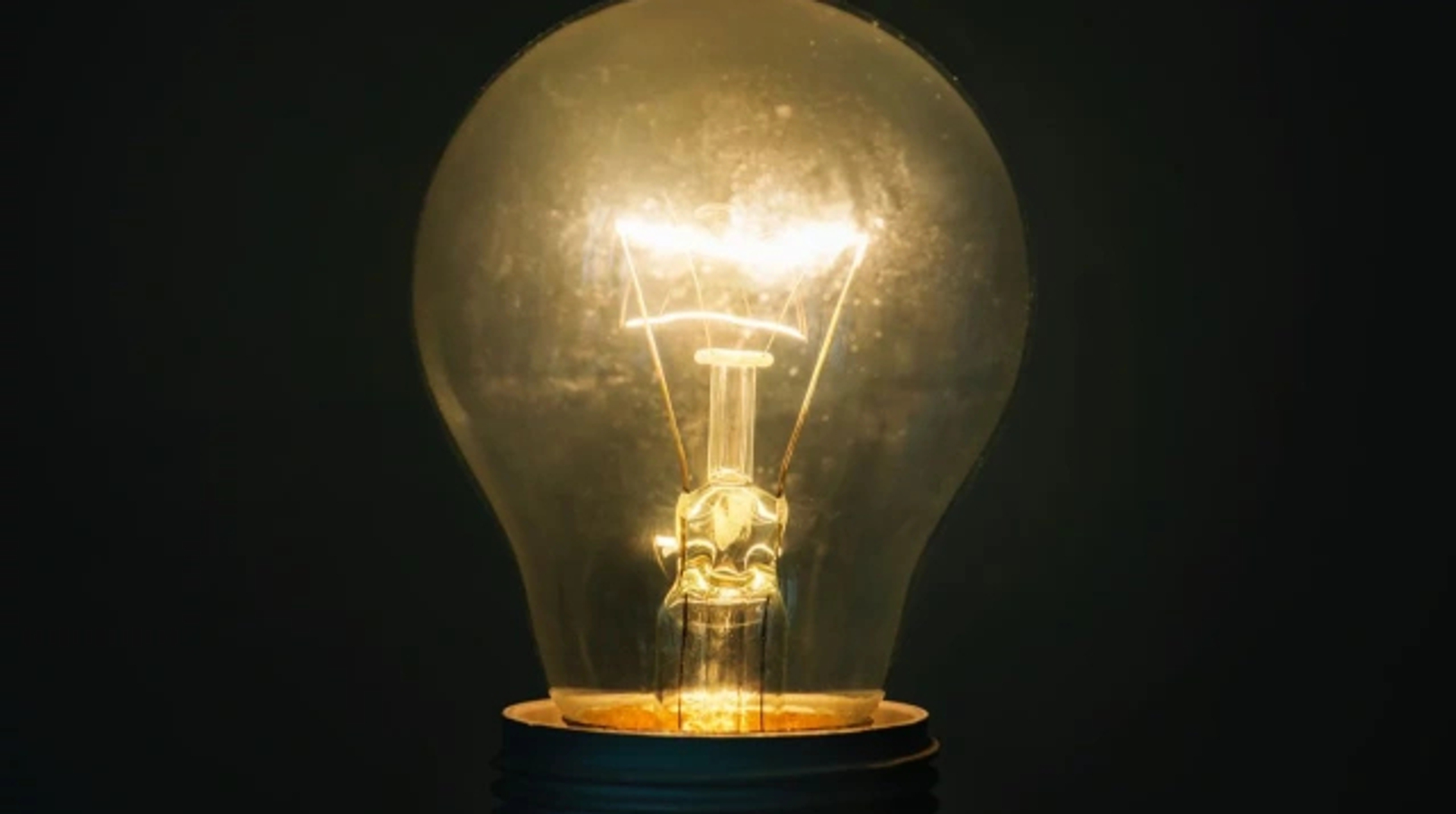 Через ворожі атаки частина Сумської громади – без світла