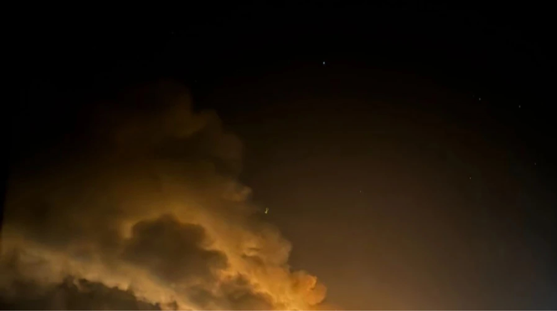 Черговий удар Росії по Києву: можливі перебої електро- і водопостачання