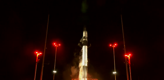 Кажуть про великий прогрес: США запустили в космос новий тип супутників, які здатні працювати на дуже низьких орбітах