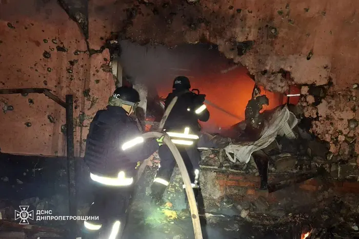 Удар по Дніпропетровщині: постраждали люди, спалахнули пожежі (фото)