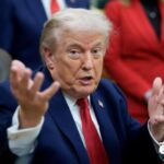 "Безталанний бовдур": Трамп образився на ведучого "Греммі", який його публічно висміяв