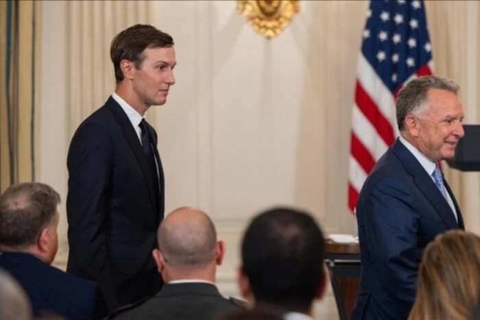 Переговори України, США та РФ в Абу-Дабі: Білий дім назвав своїх представників