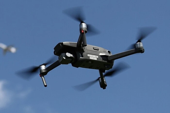 Хімічні грілки для «пташок»: як українські військові рятують БпЛА від морозів