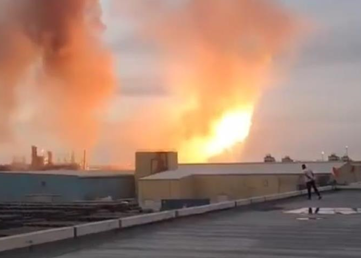 Бахрейн заявив про атаку на нафтопереробний завод