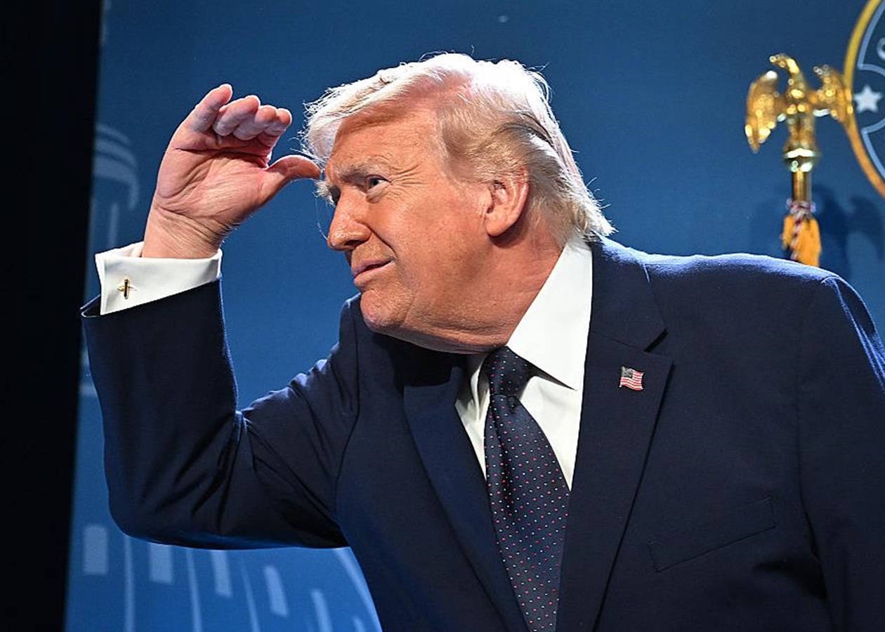 Трамп "вимагає" у шейхів трильйони доларів – ЗМІ