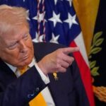 "Відкривайте цю **бану протоку, божевільні виродки, або будете жити в пеклі": Трамп обматюкав іранців