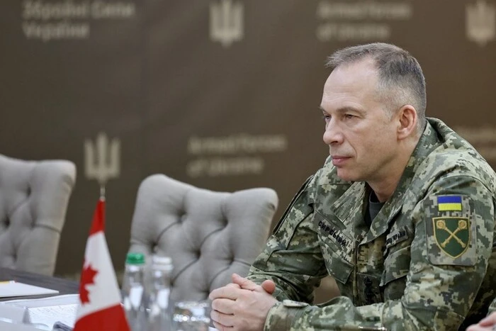 Росіяни активізували наступ по всій лінії фронту – Сирський