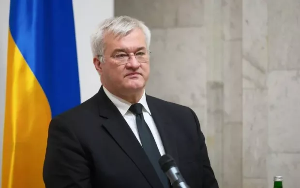Відкрити українське небо для цивільної авіації: Сибіга в Брюсселі попросив ЄС виступити посередником в "аеропортовому перемир'ї" з Росією