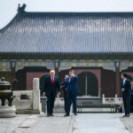 Не зраджує собі: Трамп під час візиту до Пекіна лестощами випросив у Цзіньпіна подаруночок