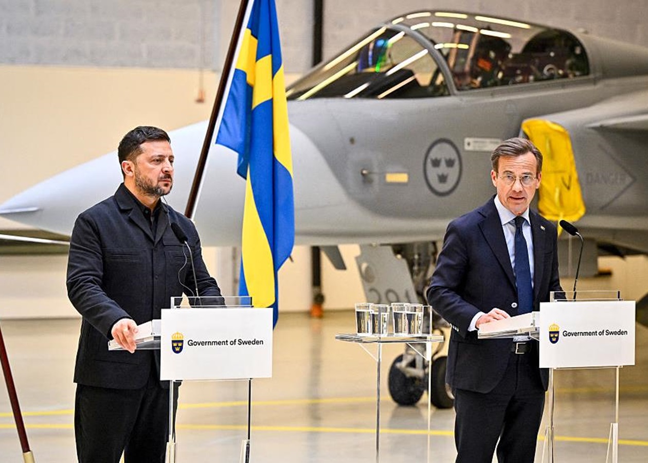 Швеція подарує Україні 16 винищувачів Gripen
