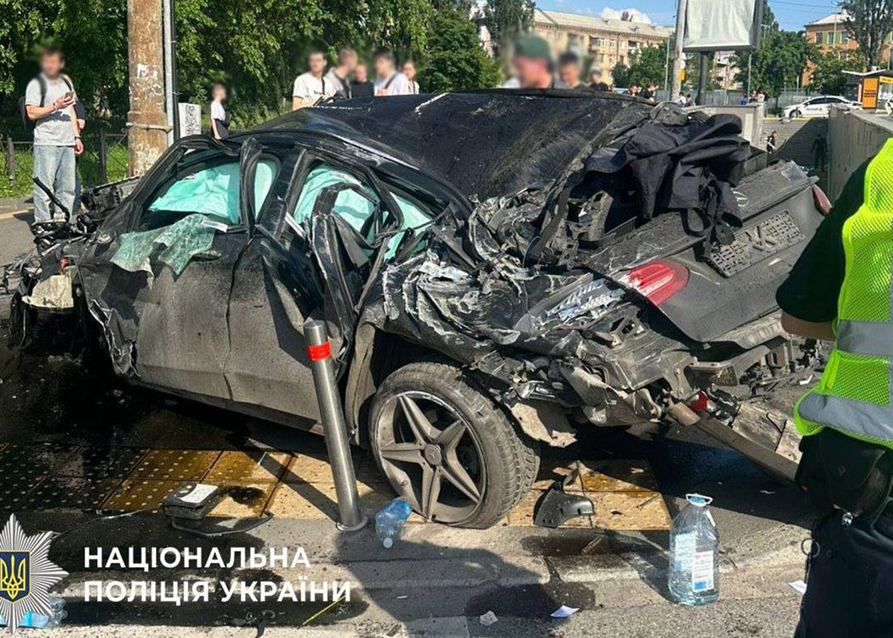У Києві четверо людей загинуло в ДТП