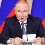 Путін заявив про "доленосний" момент у Росії