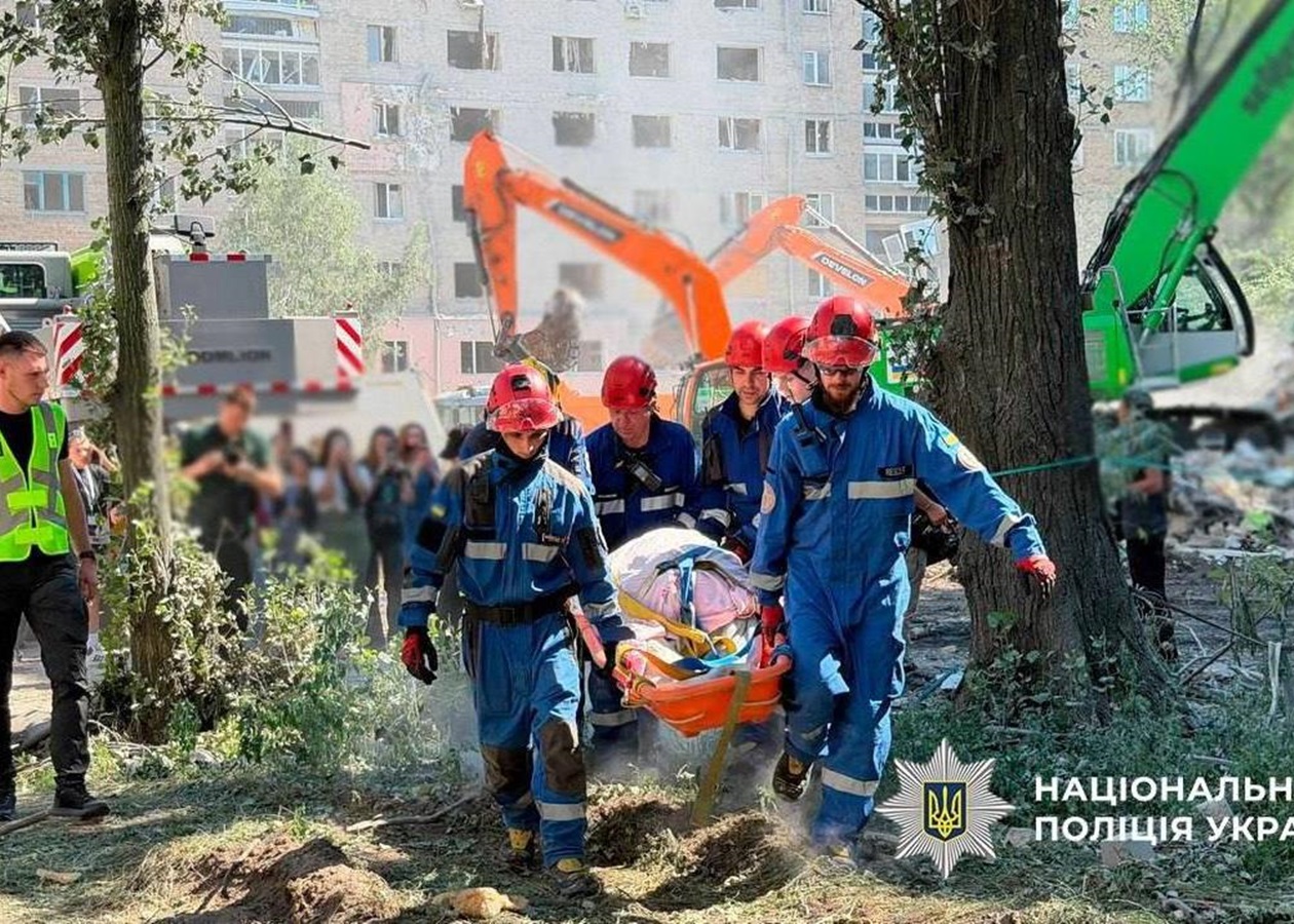 Кількість постраждалих в Києві зросла до 100 осіб