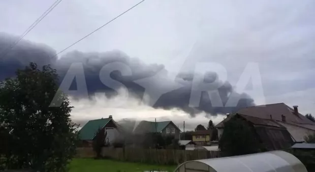 Підвезли бавовни? У Пермі спалахнула пожежа на заводі, який виробляє ракетні двигуни