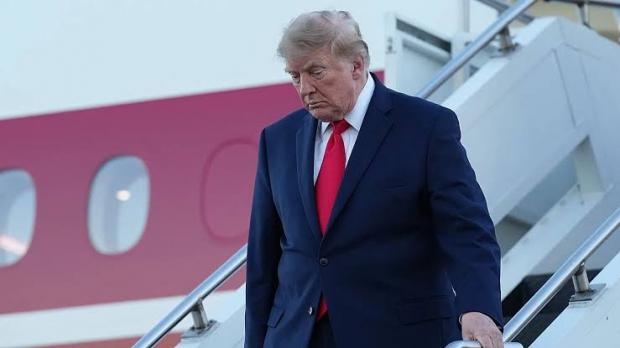 "А по чому ми маємо бити?": Портников пояснив, чому Трамп вимагає змінити президента України