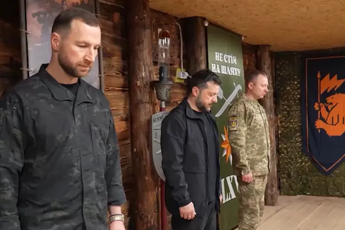 Зеленський, Драпатий та Хмара приїхали на одну з найгарячіших точок фронту